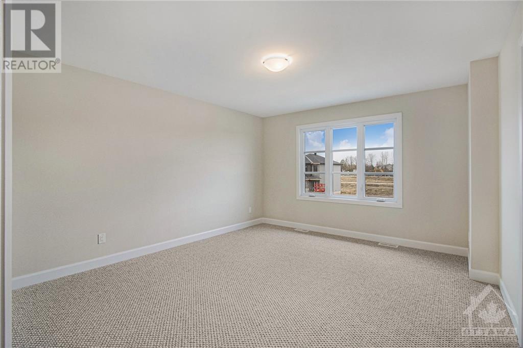 Photo 6 of 1207 Montblanc Crescent, Russell ON