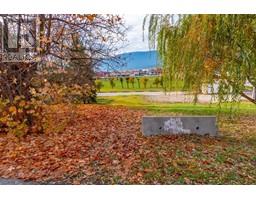  161 Shuswap Street Southwest, Salmon Arm