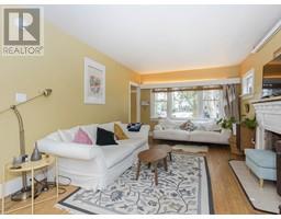 419 W 17th Avenue, Vancouver, BC V5Y2A1 Photo 4