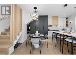 2465 Triumph Street, Vancouver, BC V5K1S6 Photo 2