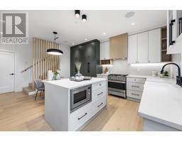 2467 Triumph Street, Vancouver, BC V5K1S6 Photo 4