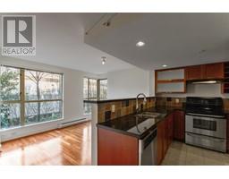 411 2137 W 10th Avenue, Vancouver, BC V6K4W4 Photo 2