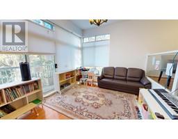 8401 Millstone Street, Vancouver, BC V5S4S3 Photo 4