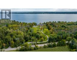 1775 Ridge Road W, Oro Medonte, ON L0L2L0 Photo 14
