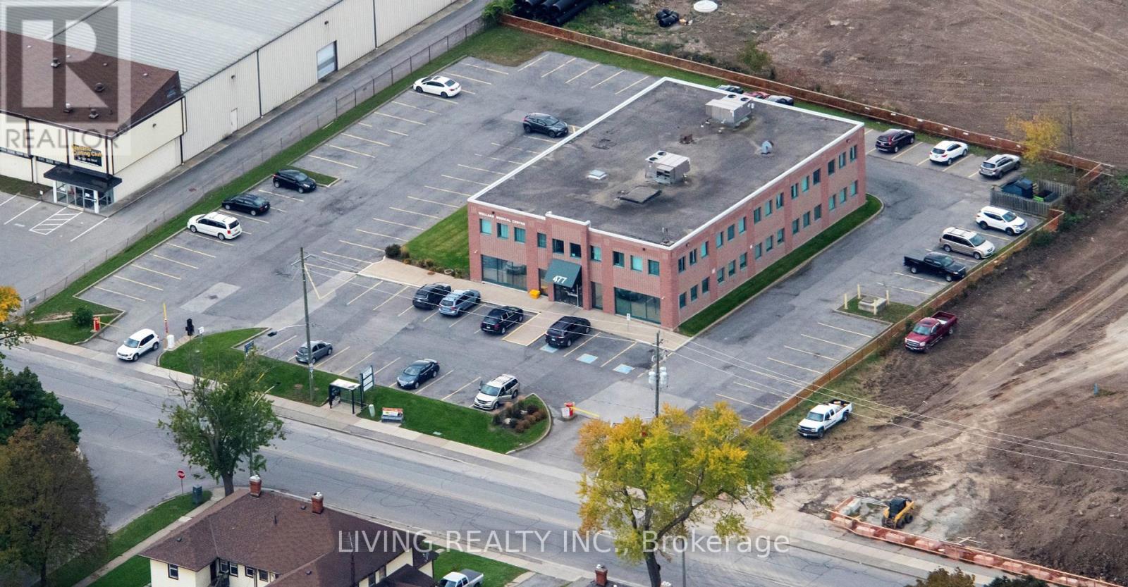 Commercial For Rent | 203 477 King St | Welland | L3B3K4