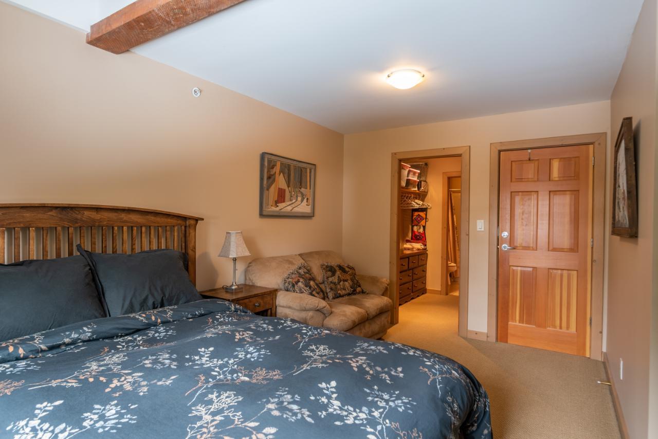 B - 1003 MOUNTAIN VIEW ROAD, Rossland