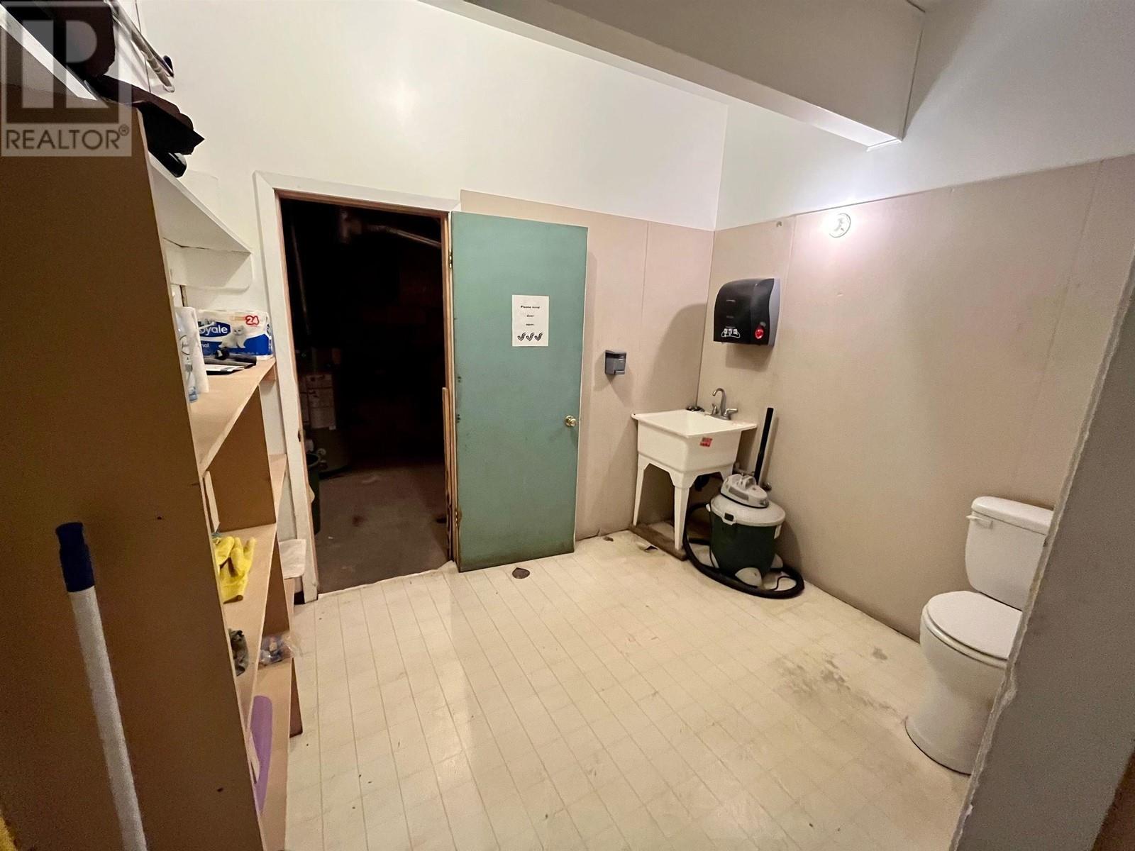 9916 98 STREET, Fort St. John