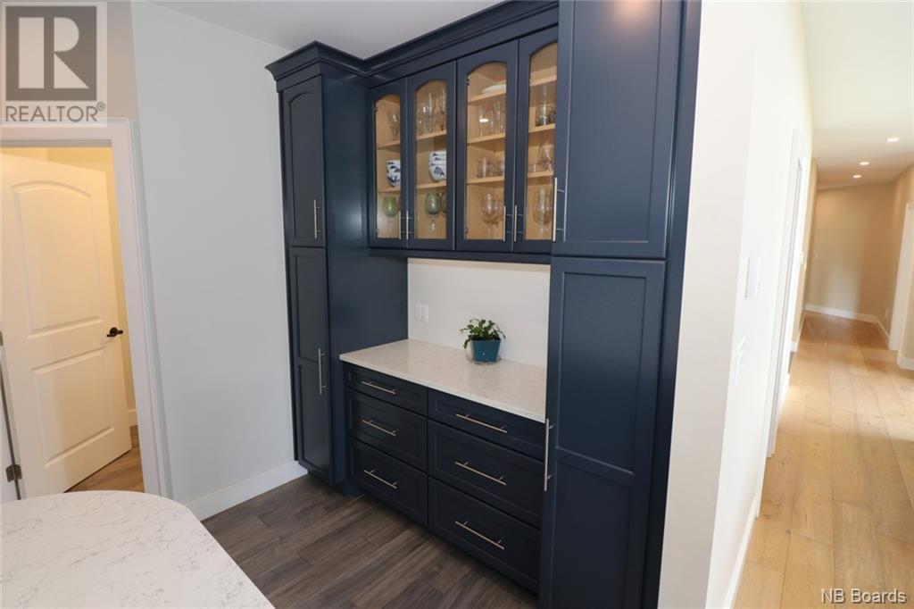 55 Bayview Heights - 11