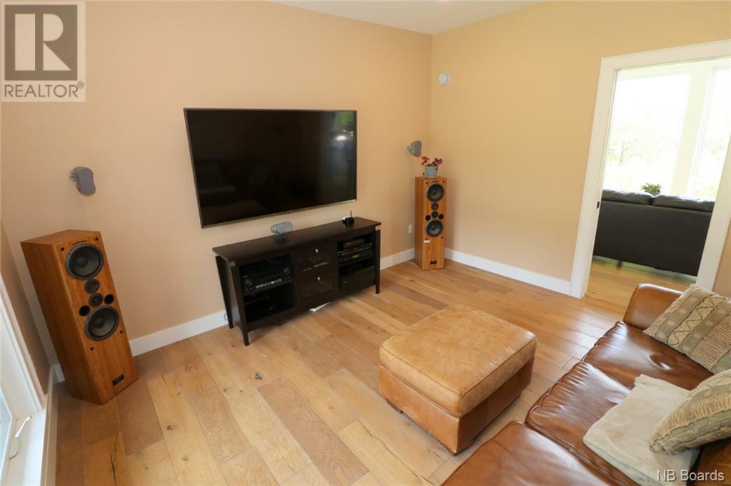 55 Bayview Heights - 24