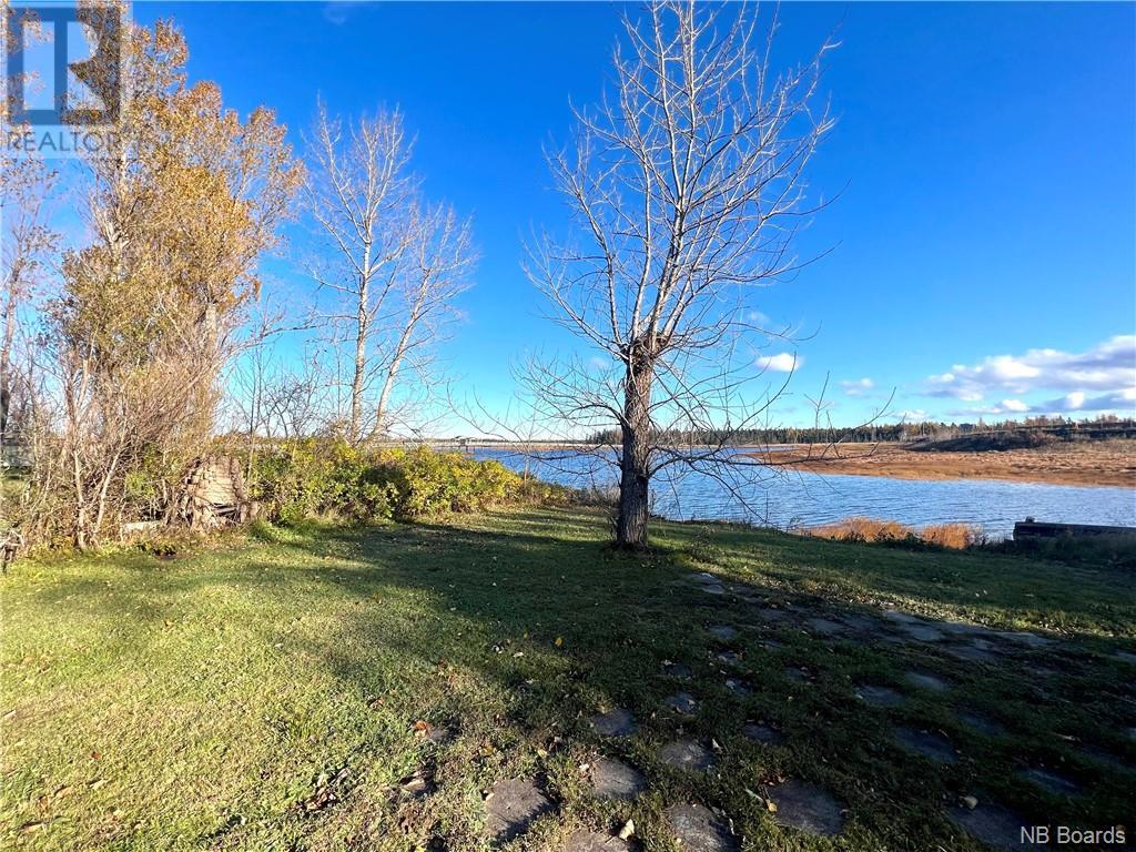Photo 28 of 61 Rue Du Ruisseau, Lameque NB