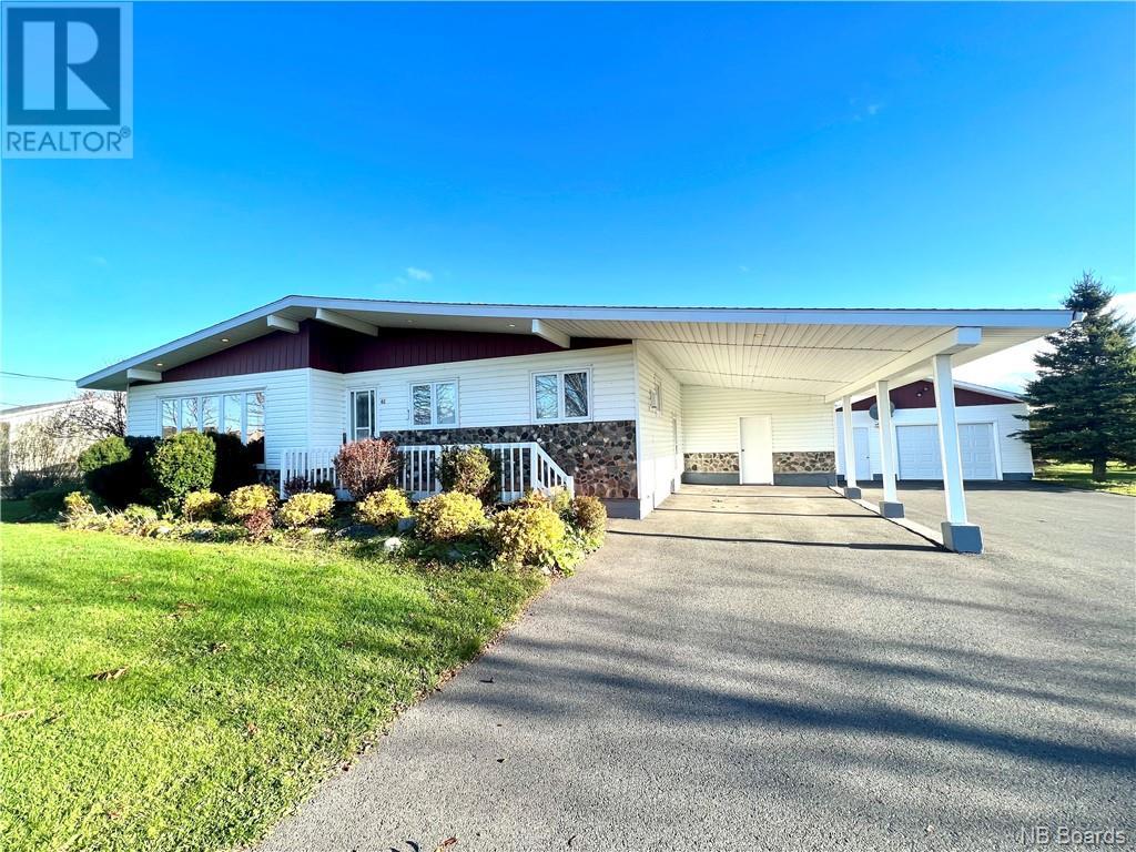 Photo 4 of 61 Rue Du Ruisseau, Lameque NB