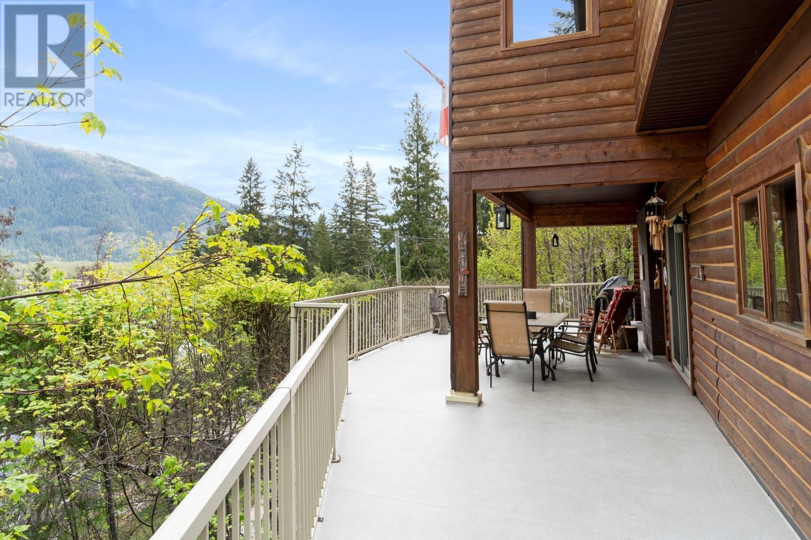  1 Old Sicamous Road, Sicamous