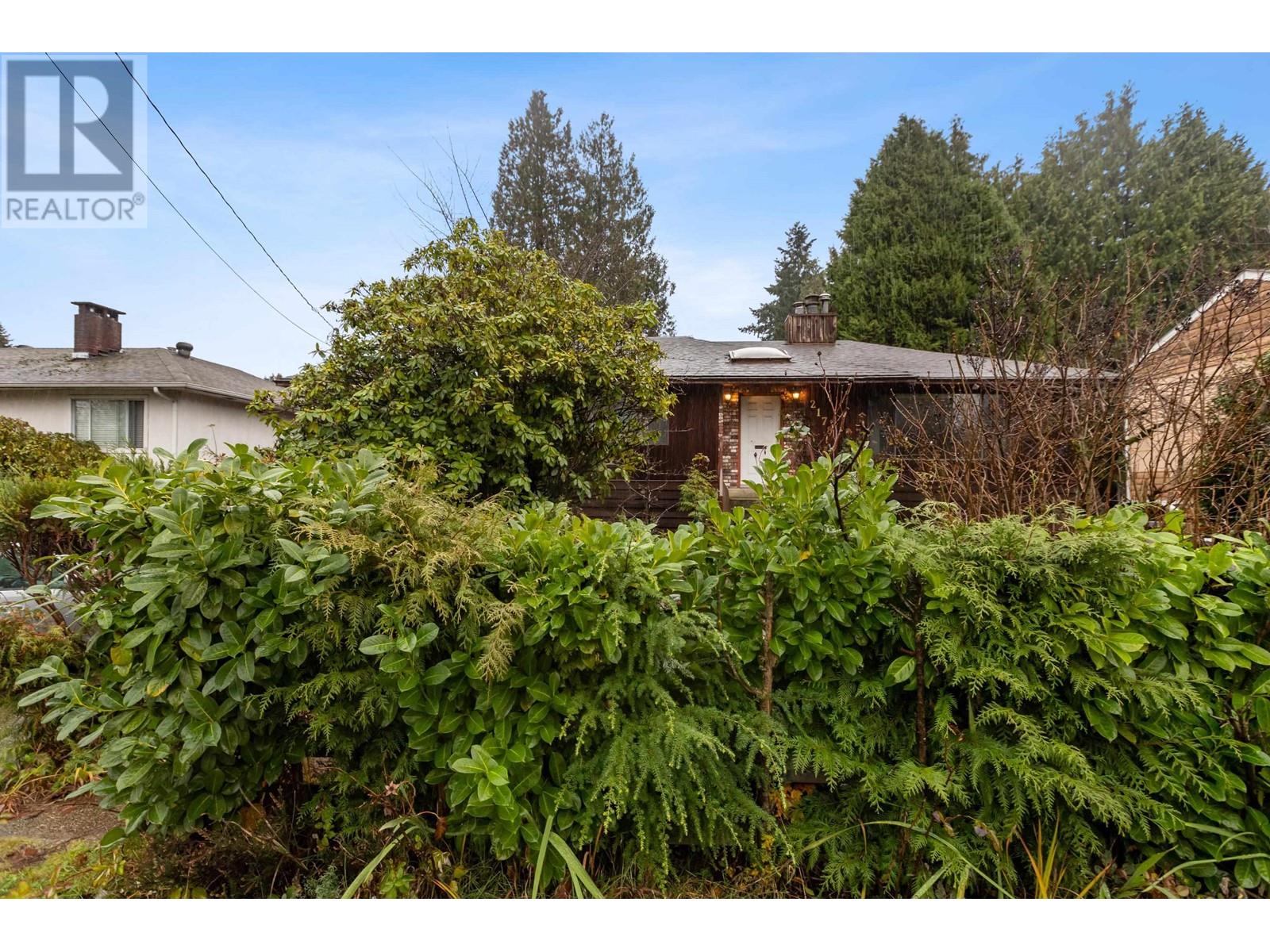 2178 MARY HILL ROAD, Port Coquitlam