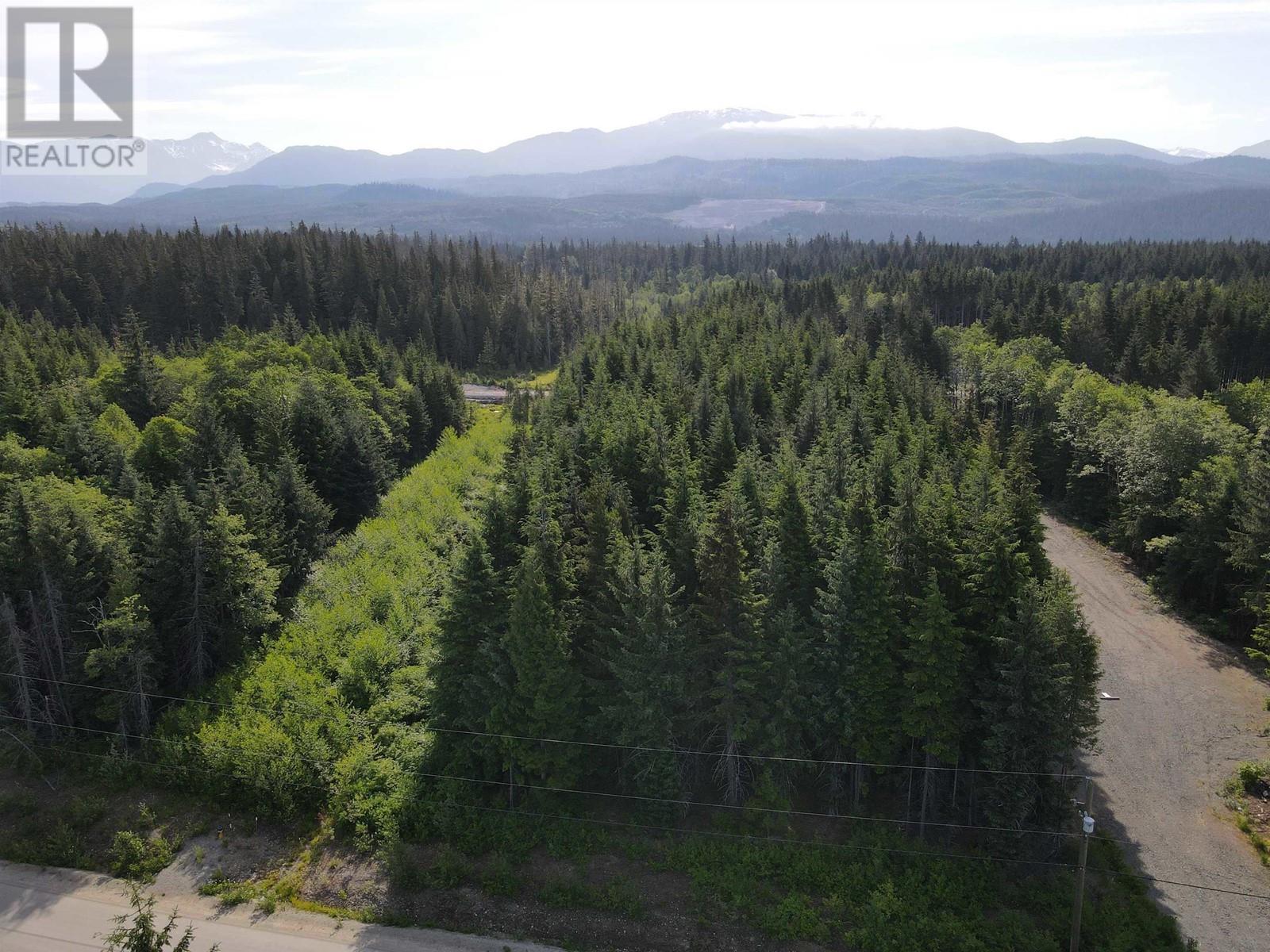 300 LOGANBERRY AVENUE, Kitimat