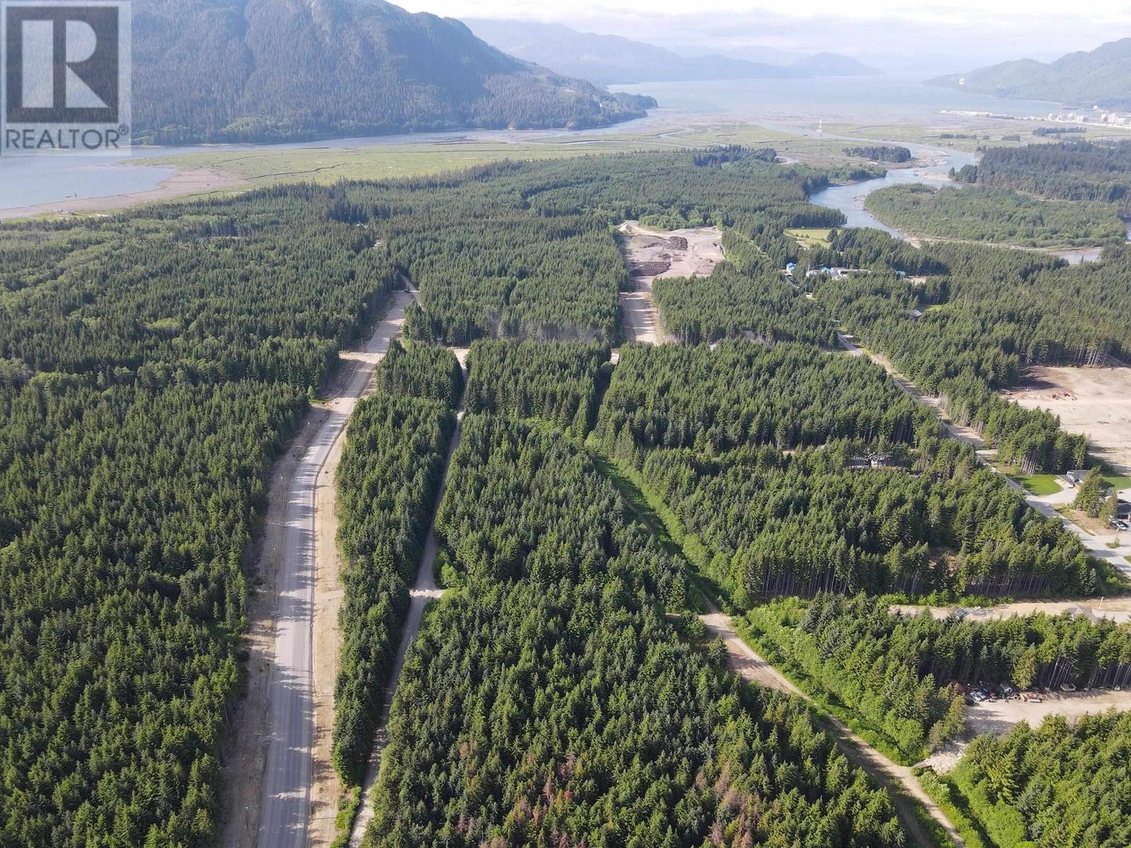 266 LOGANBERRY AVENUE, Kitimat