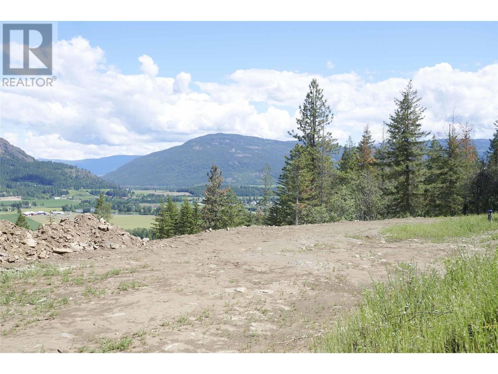 17 251 Old Salmon Arm Road, Enderby