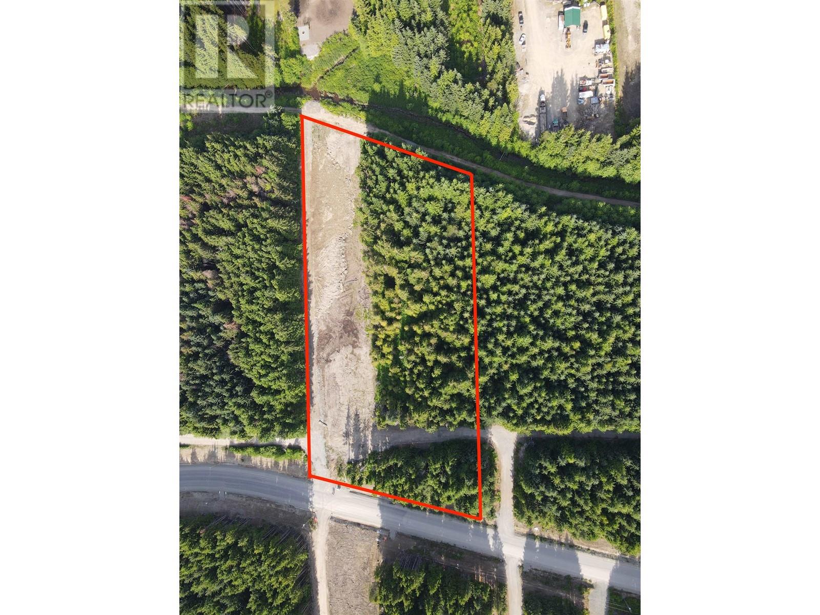 323 LOGANBERRY AVENUE, Kitimat