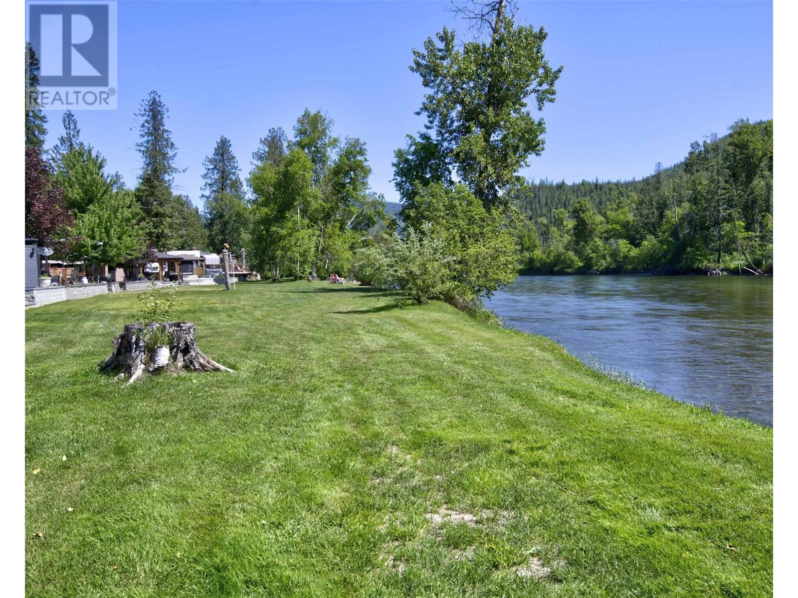 22 2202 Mabel Lake Road, Enderby