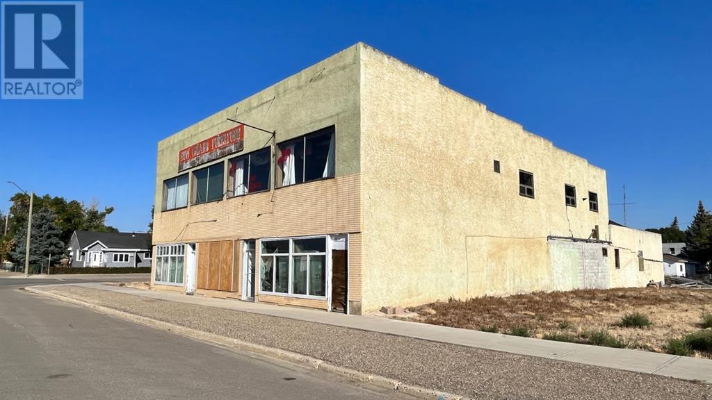 Commercial For Sale | 216 5th Avenue W | Bow Island | T0K0G0