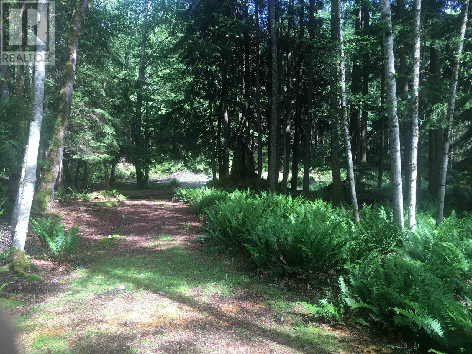 Lot 8 Mountain Road, Gambier Island