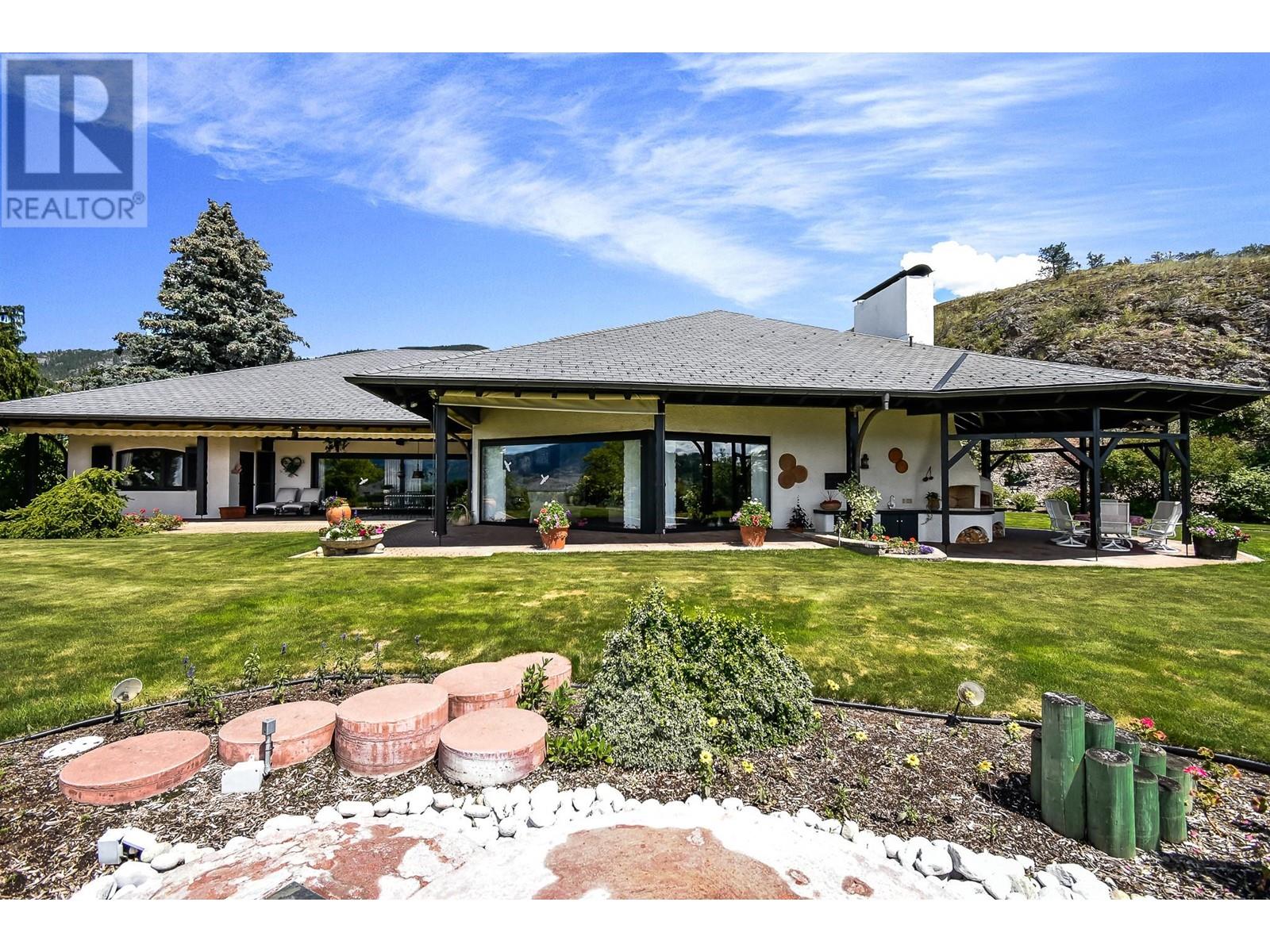  450 MATHESON Road, Okanagan Falls