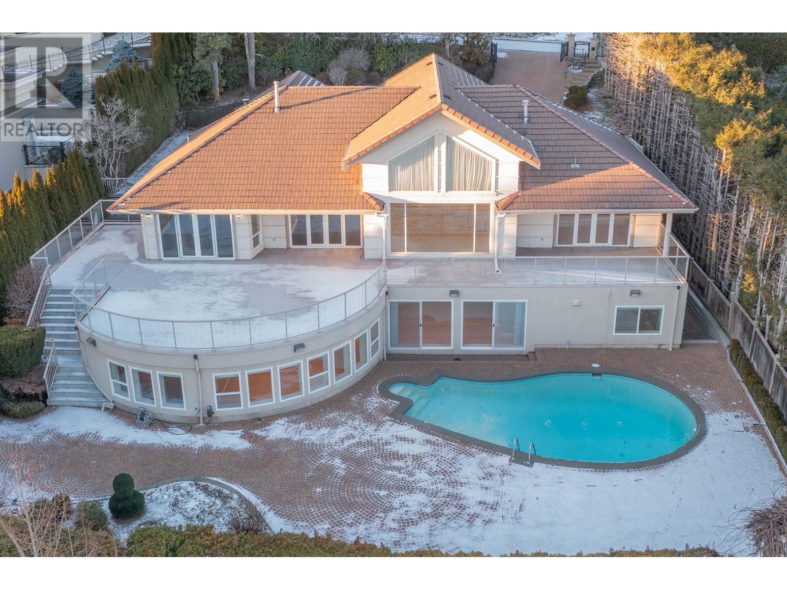 1462 CHARTWELL DRIVE, West Vancouver