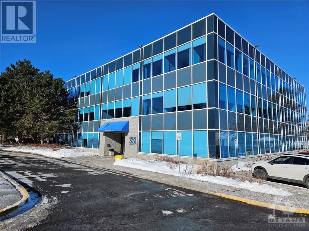 2283 St Laurent Boulevard Unit#304, Ottawa