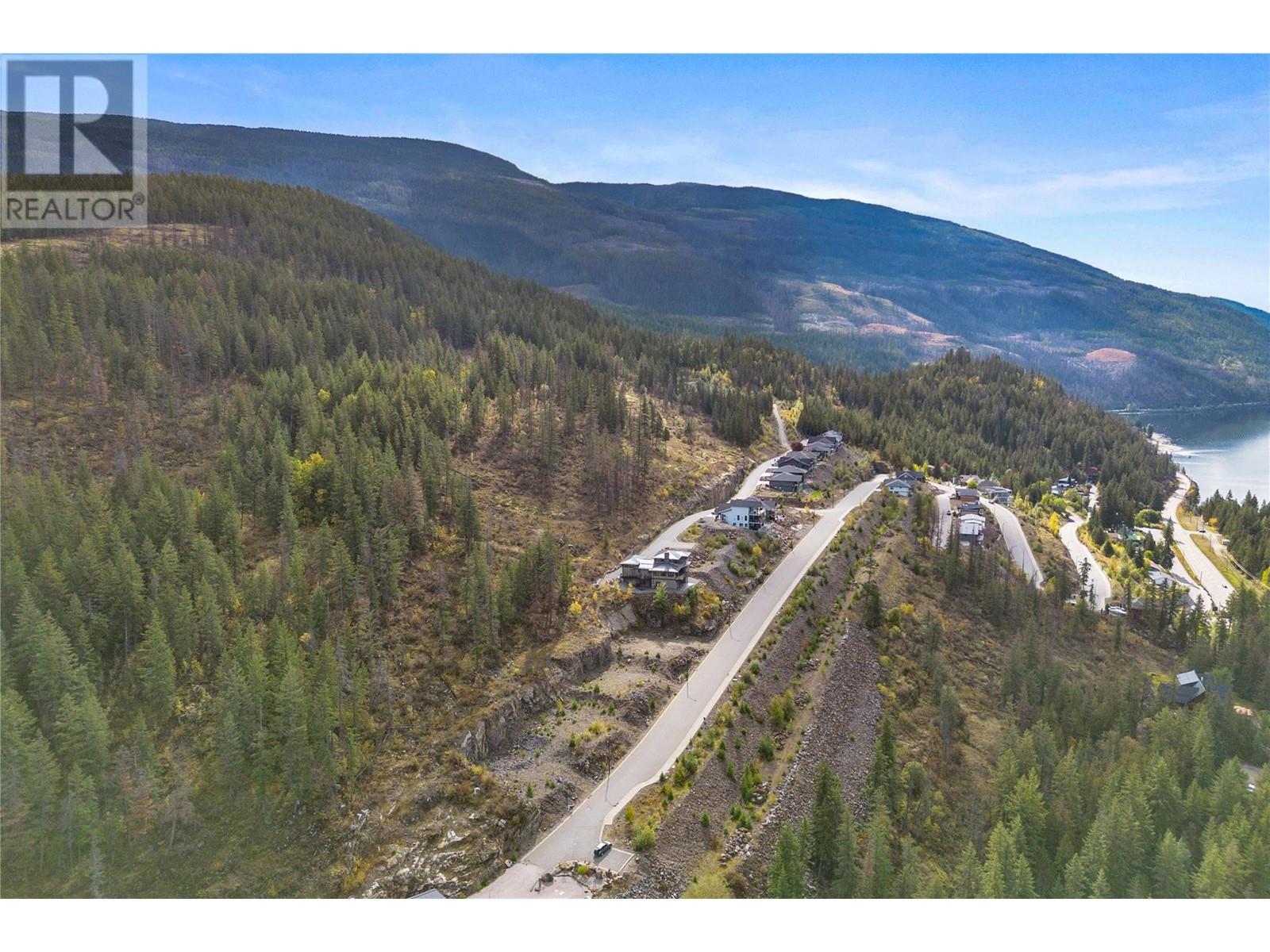 283 Bayview Drive, Sicamous