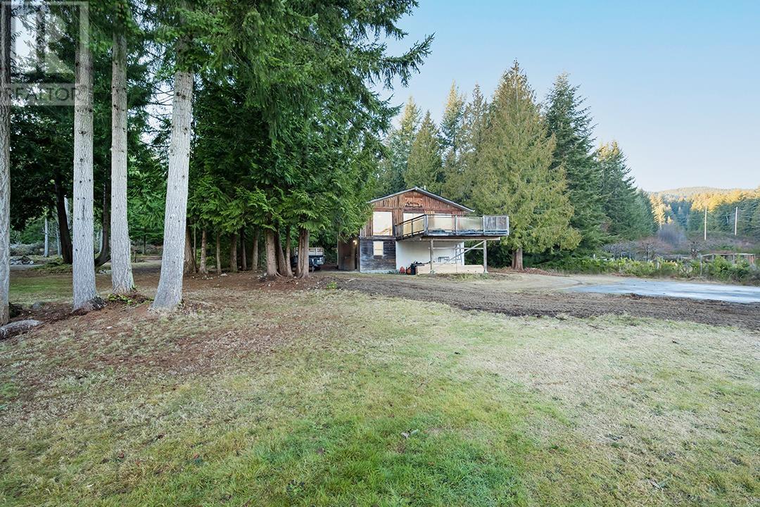 1030 GILMOUR ROAD, Gibsons