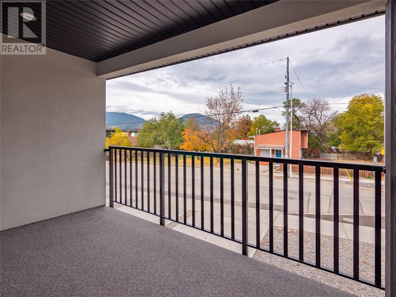 102 592 FORESTBROOK Drive, Penticton