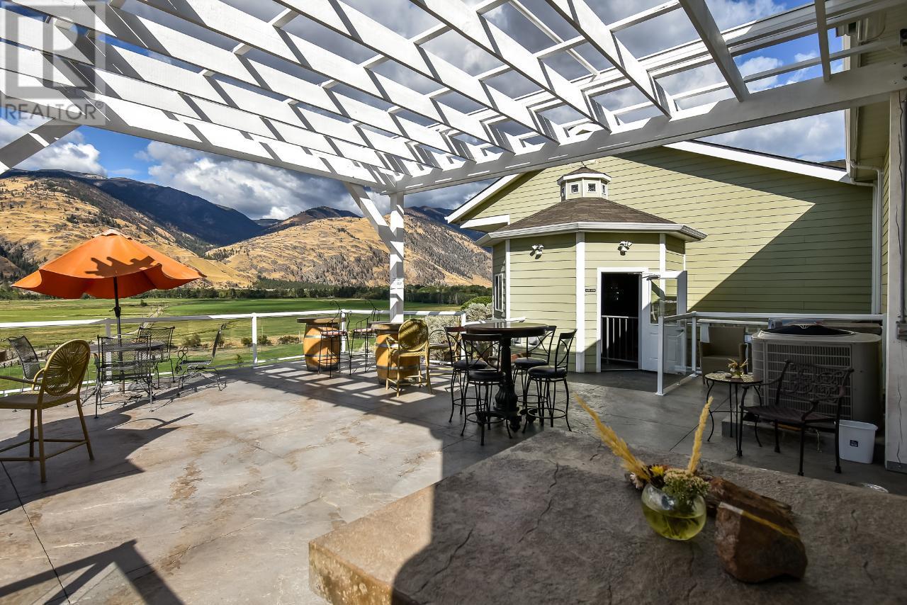 1143 HWY 3, Cawston