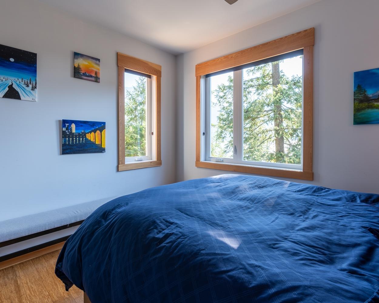 567 LARCH DRIVE, Kaslo