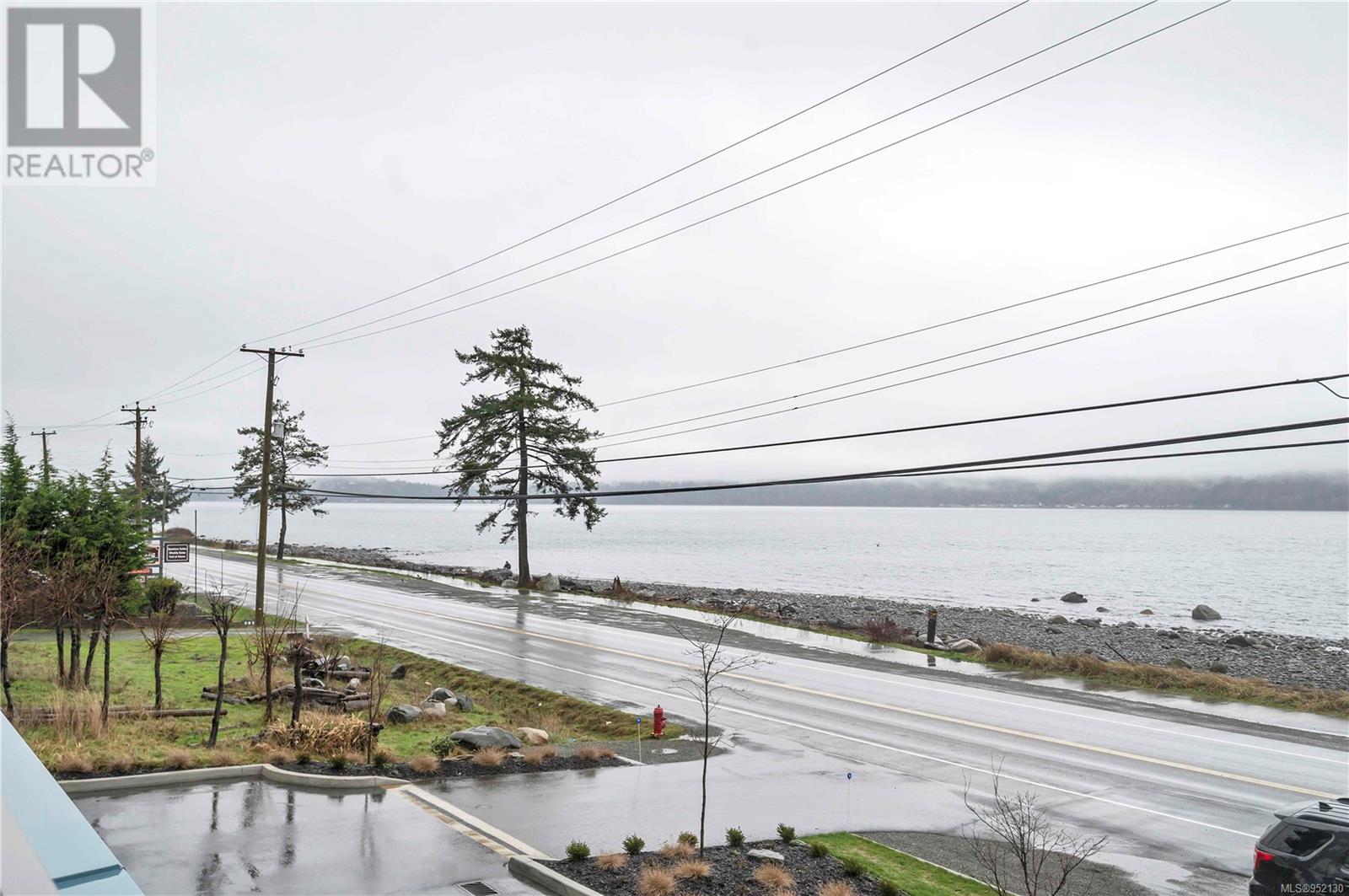 204 536 Island Hwy S, Campbell River