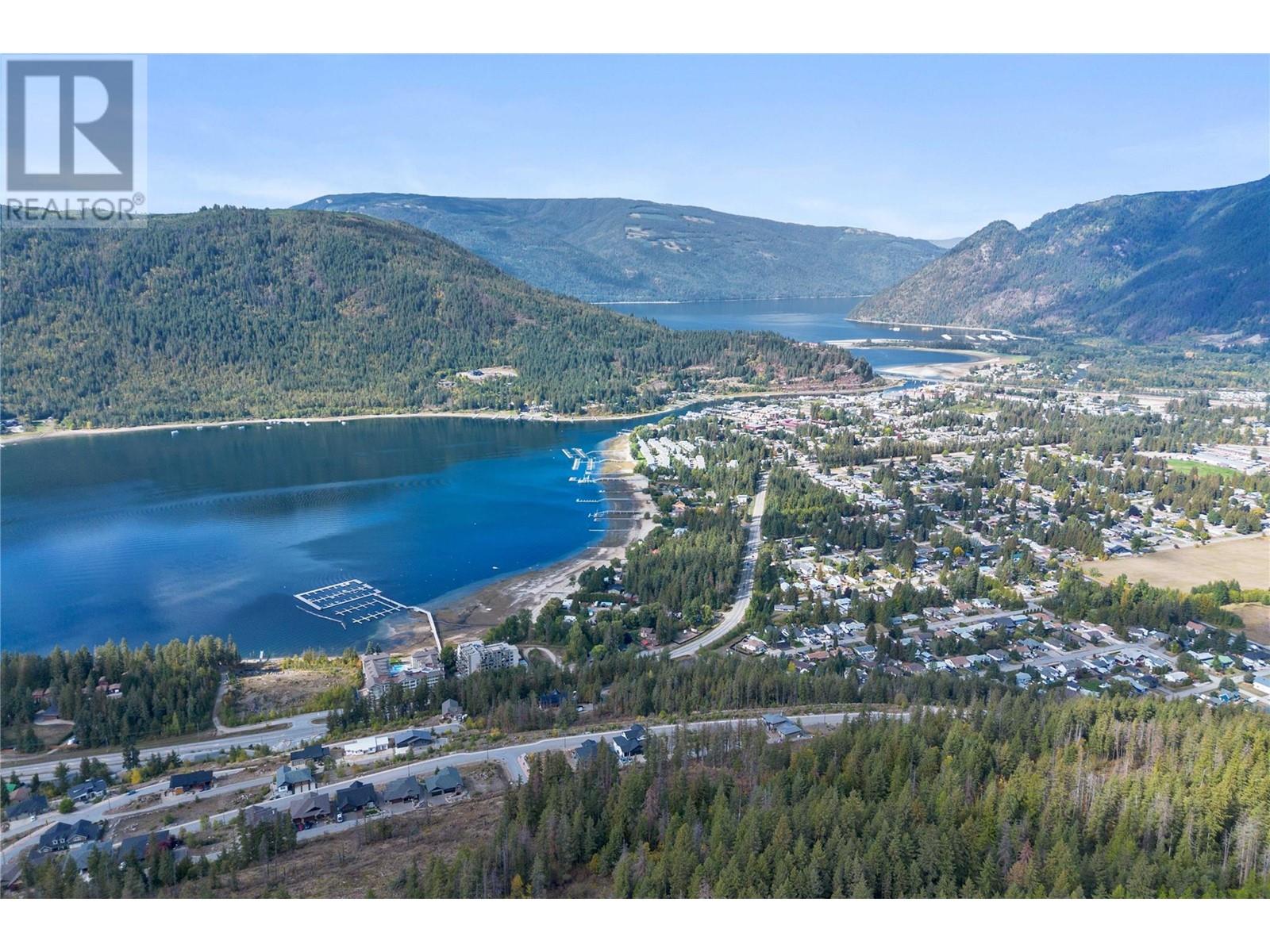 279 Bayview Drive, Sicamous