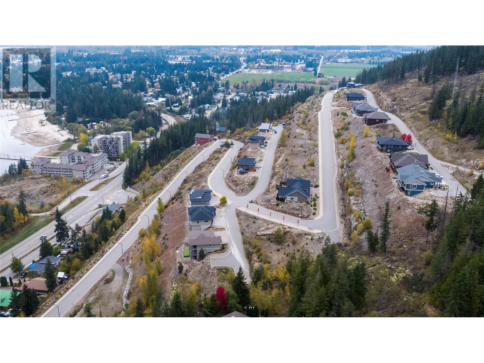  287 Bayview Drive, Sicamous
