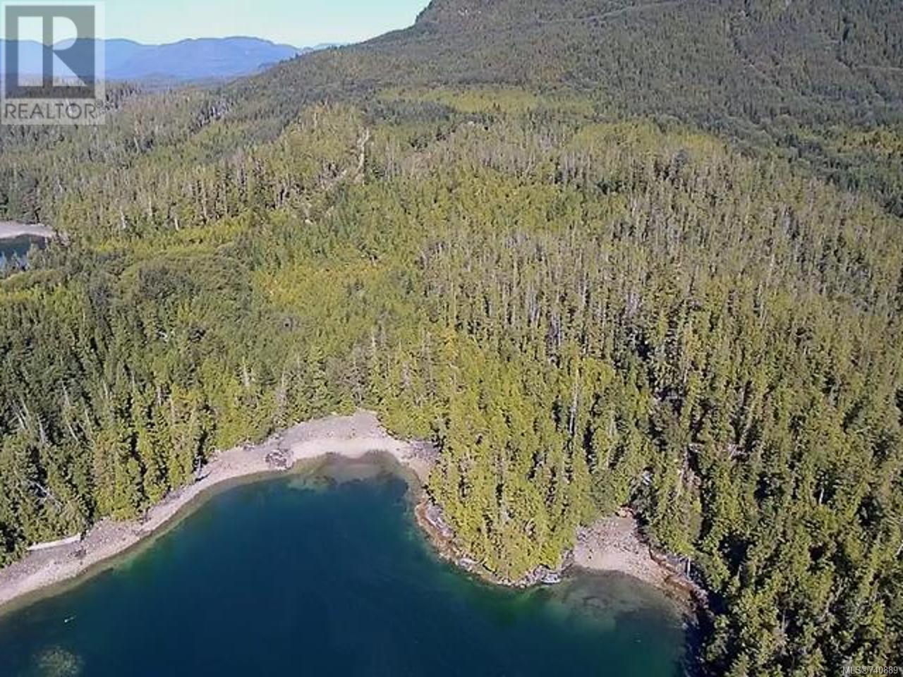 LT 3 Cypress Bay, Tofino