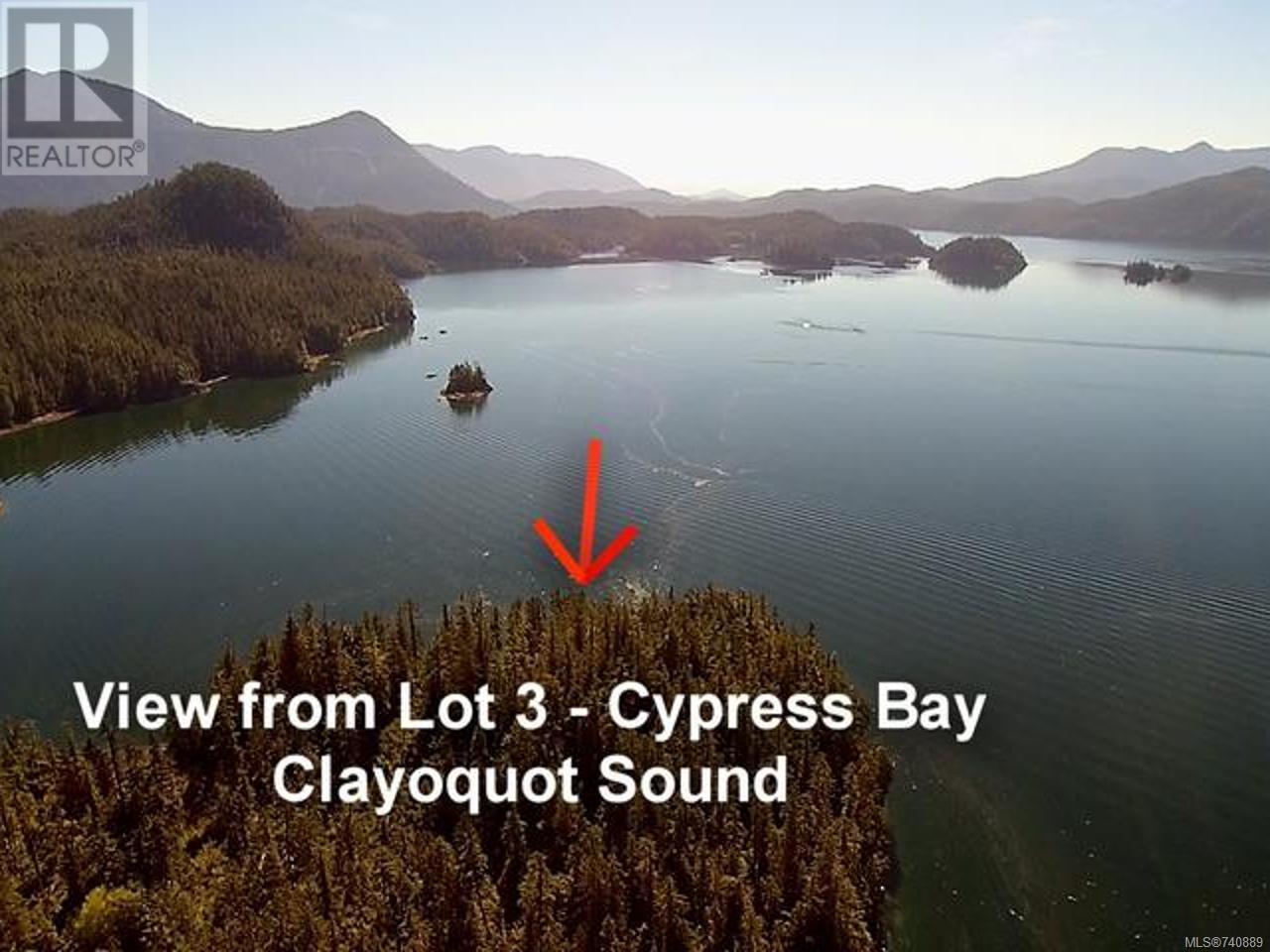 LT 3 Cypress Bay, Tofino