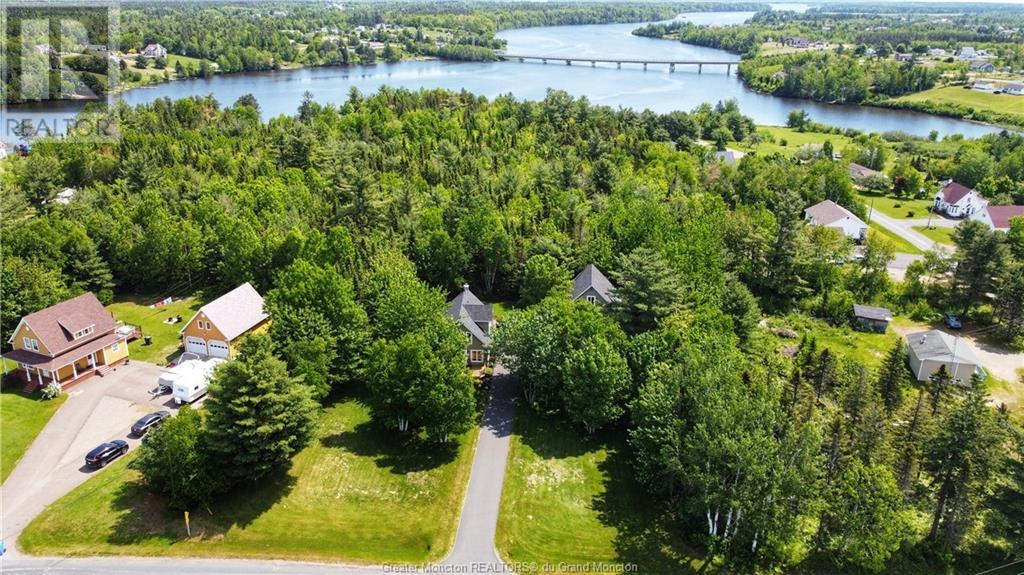 98 Pnte a Pascal, PontLafrance, NB E1X 4L4 MLSM157454