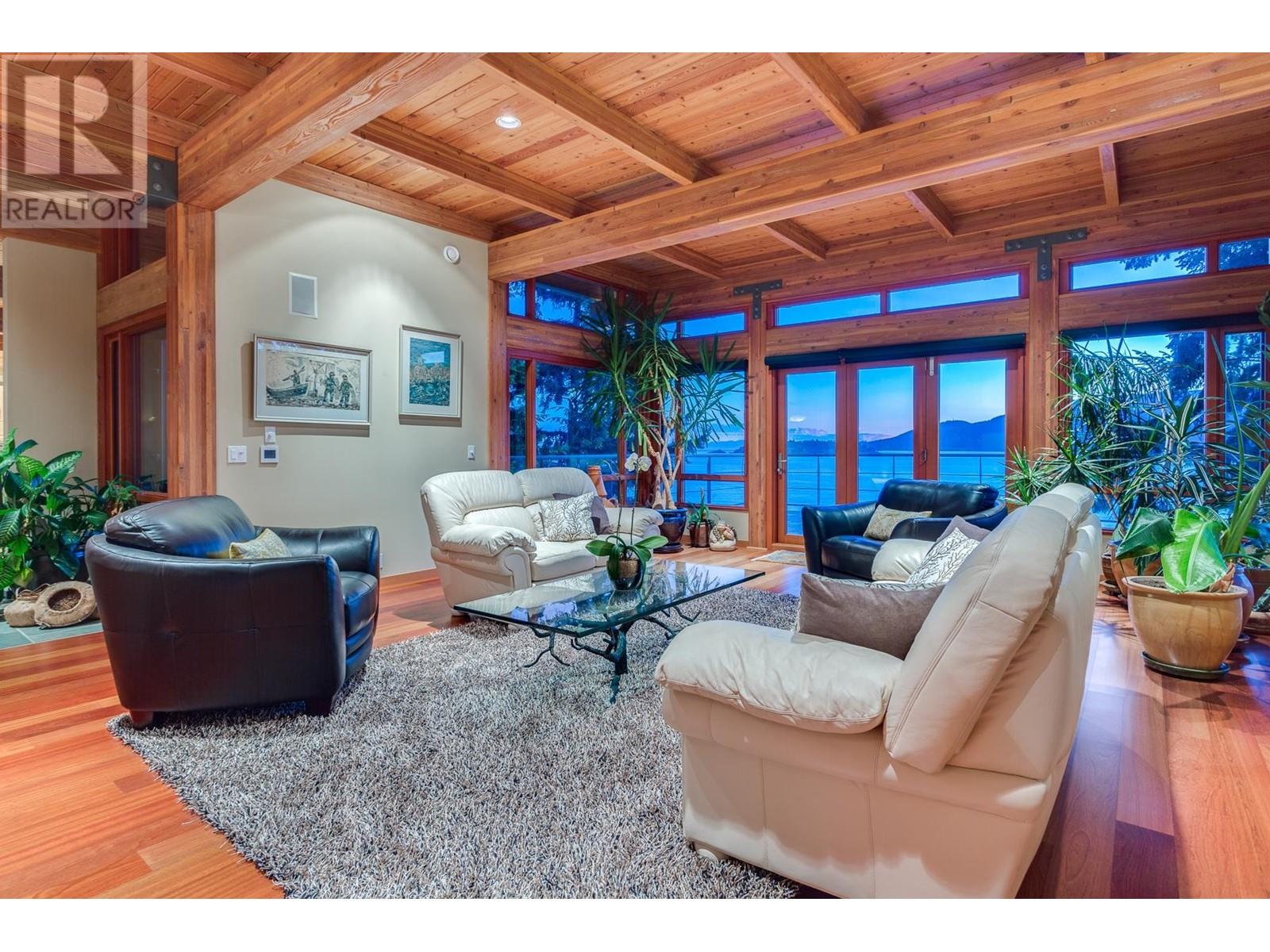 5363 KEW CLIFF ROAD, West Vancouver real estate listing R2851195