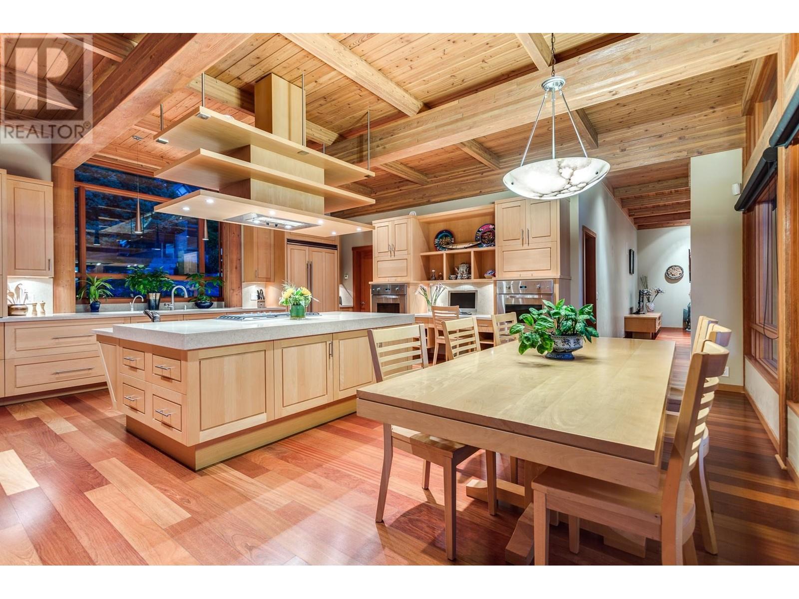 5363 KEW CLIFF ROAD, West Vancouver real estate listing R2851195