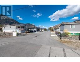 3 1118 MIDDLE BENCH Road, Keremeos