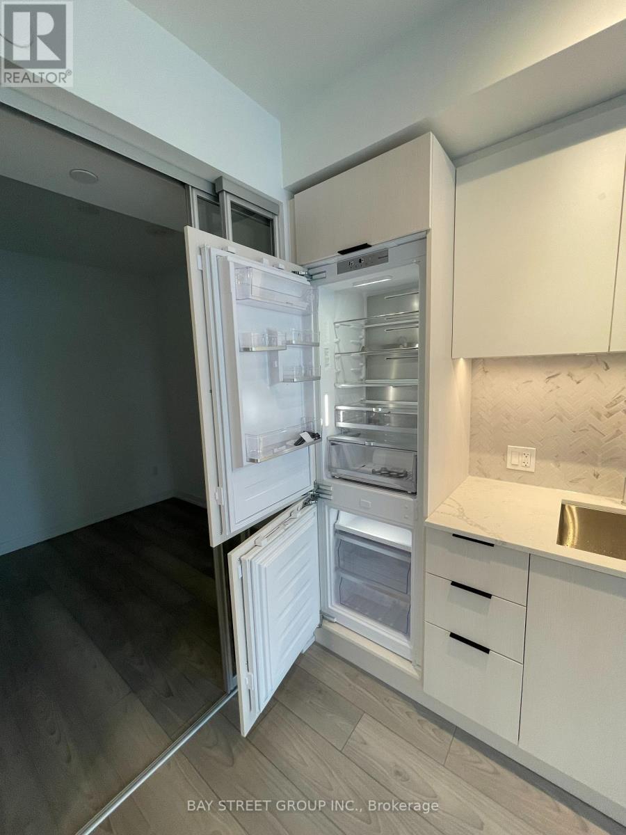 #2701 82 DALHOUSIE STREET - 12