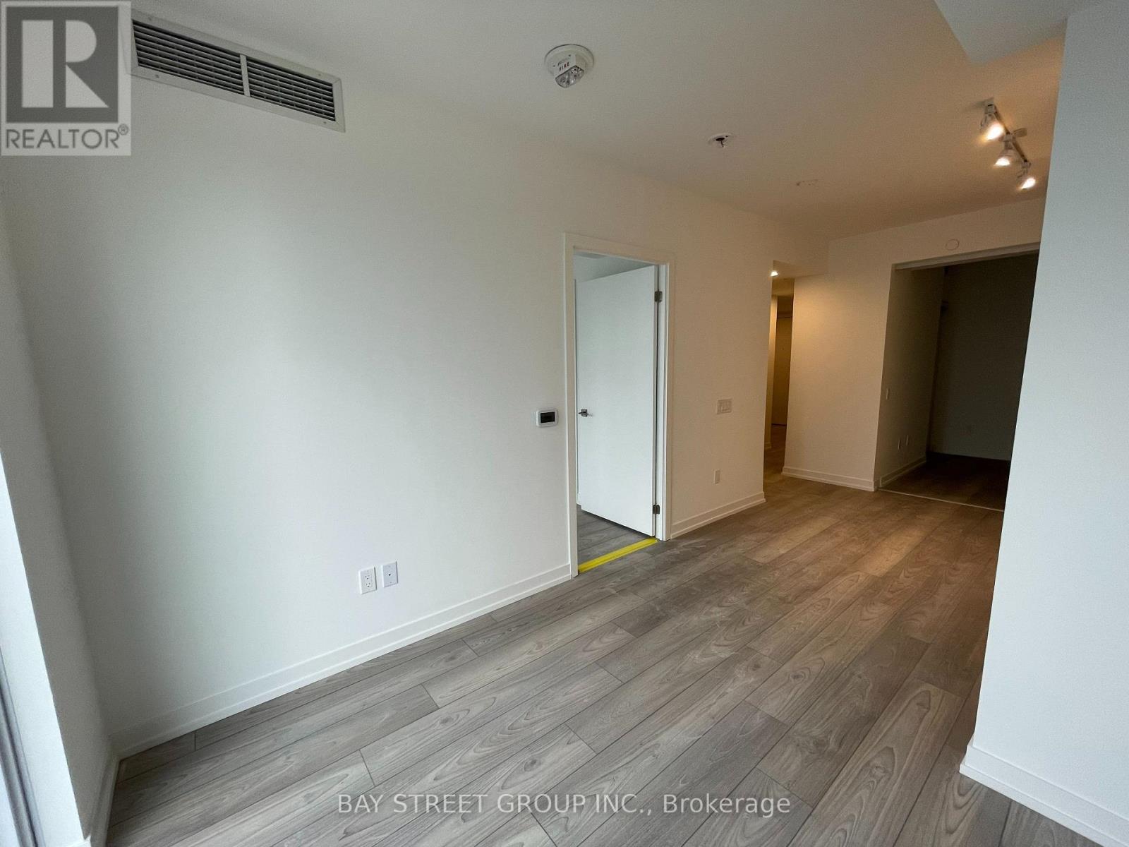 #2701 82 DALHOUSIE STREET - 4