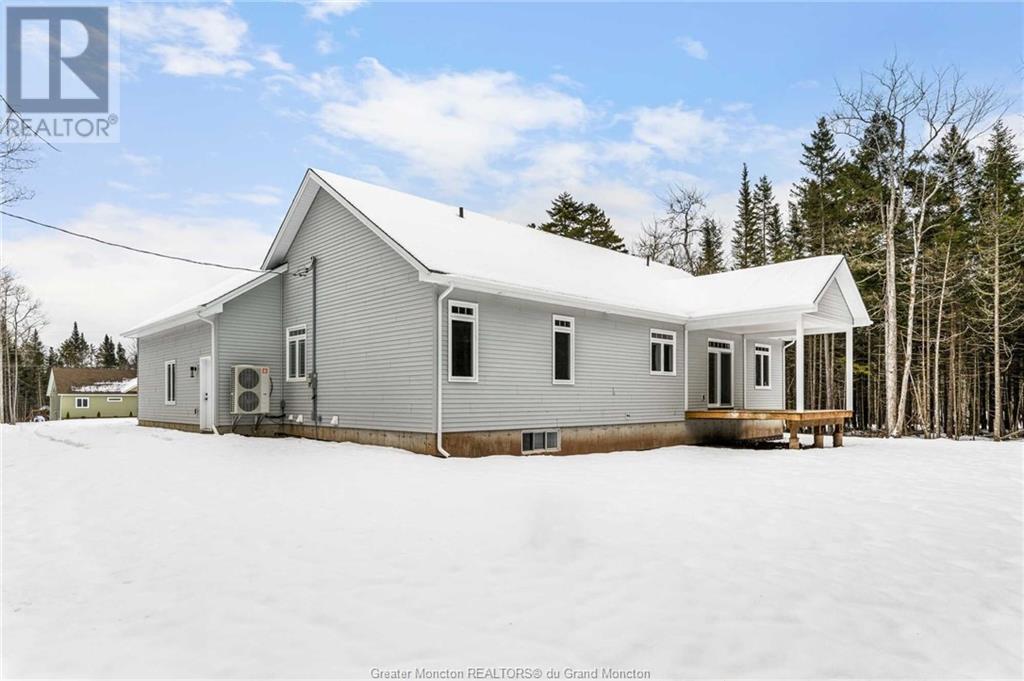 168 Joviale DR, Irishtown, NB E1H 0B7 MLSM157568