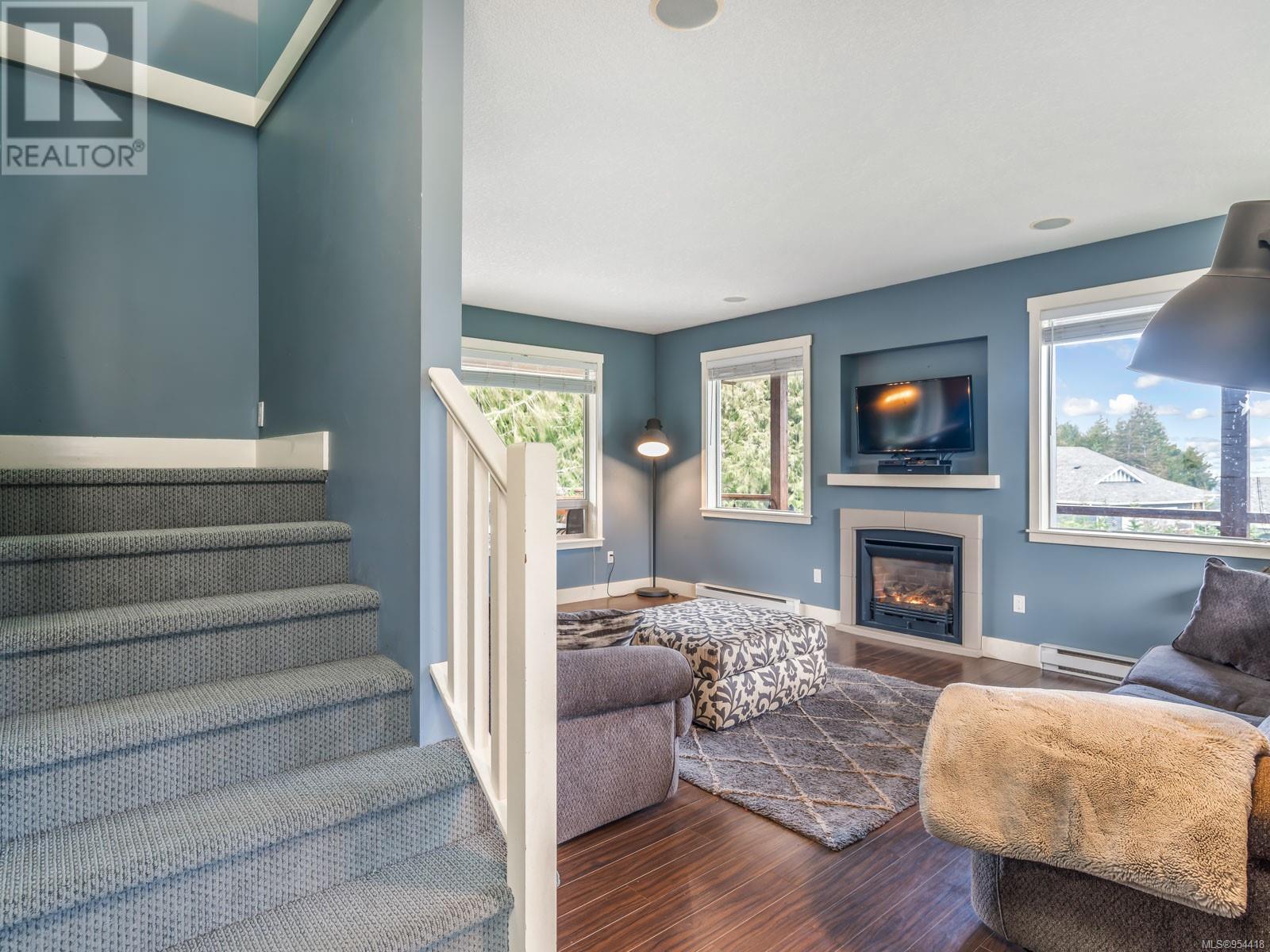 1678 Meadowood Way, Qualicum Beach