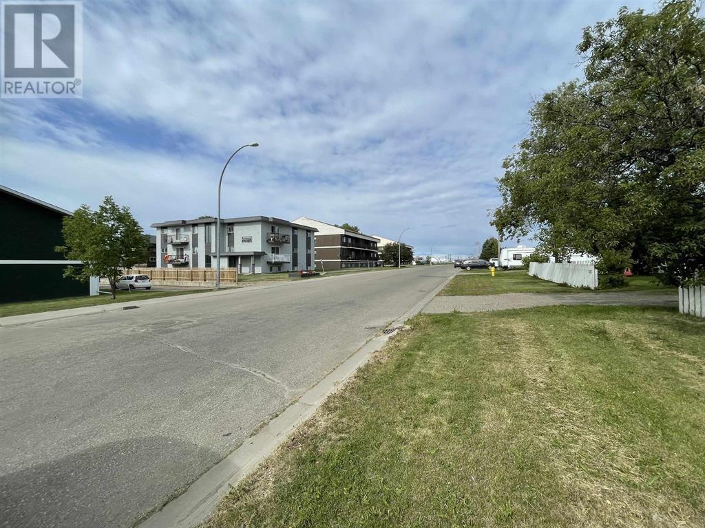 10212 96 AVENUE, Fort St. John