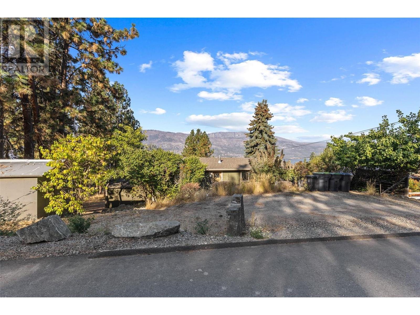 10914 Hare Road, Lake Country