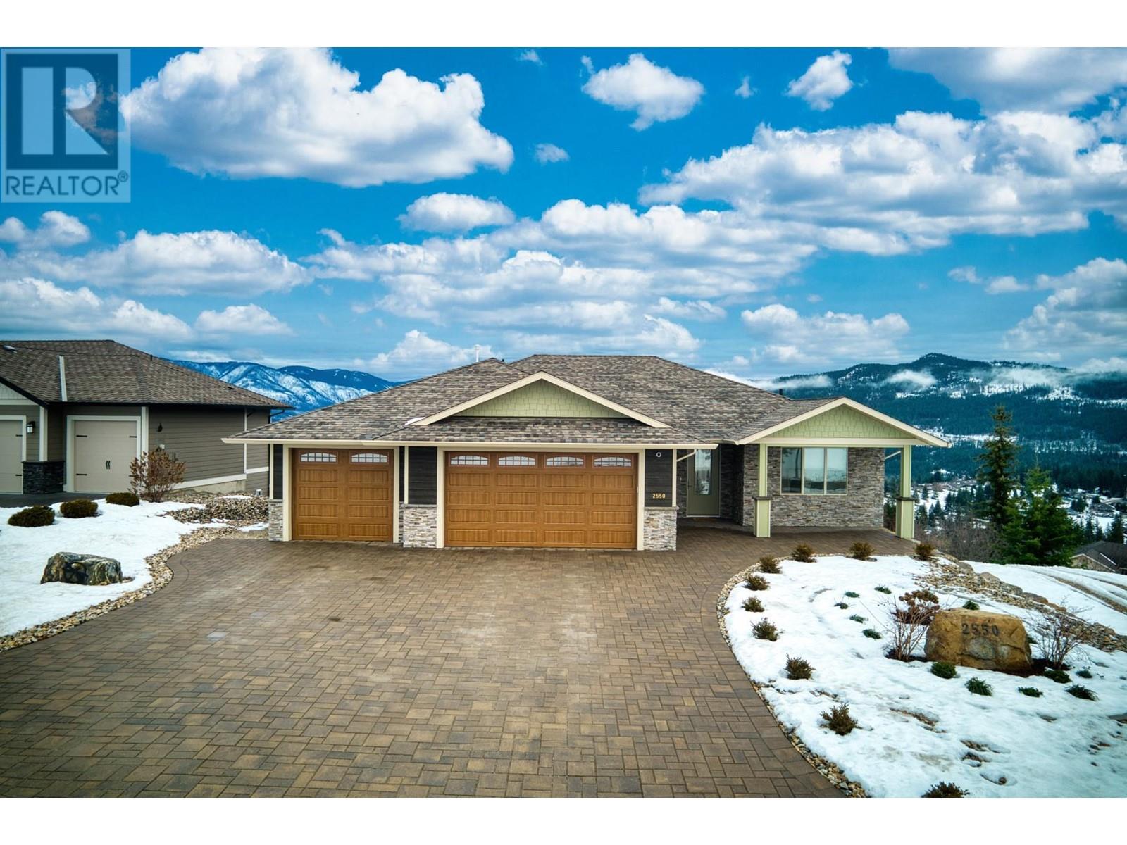  2550 Copperview Drive, Blind Bay