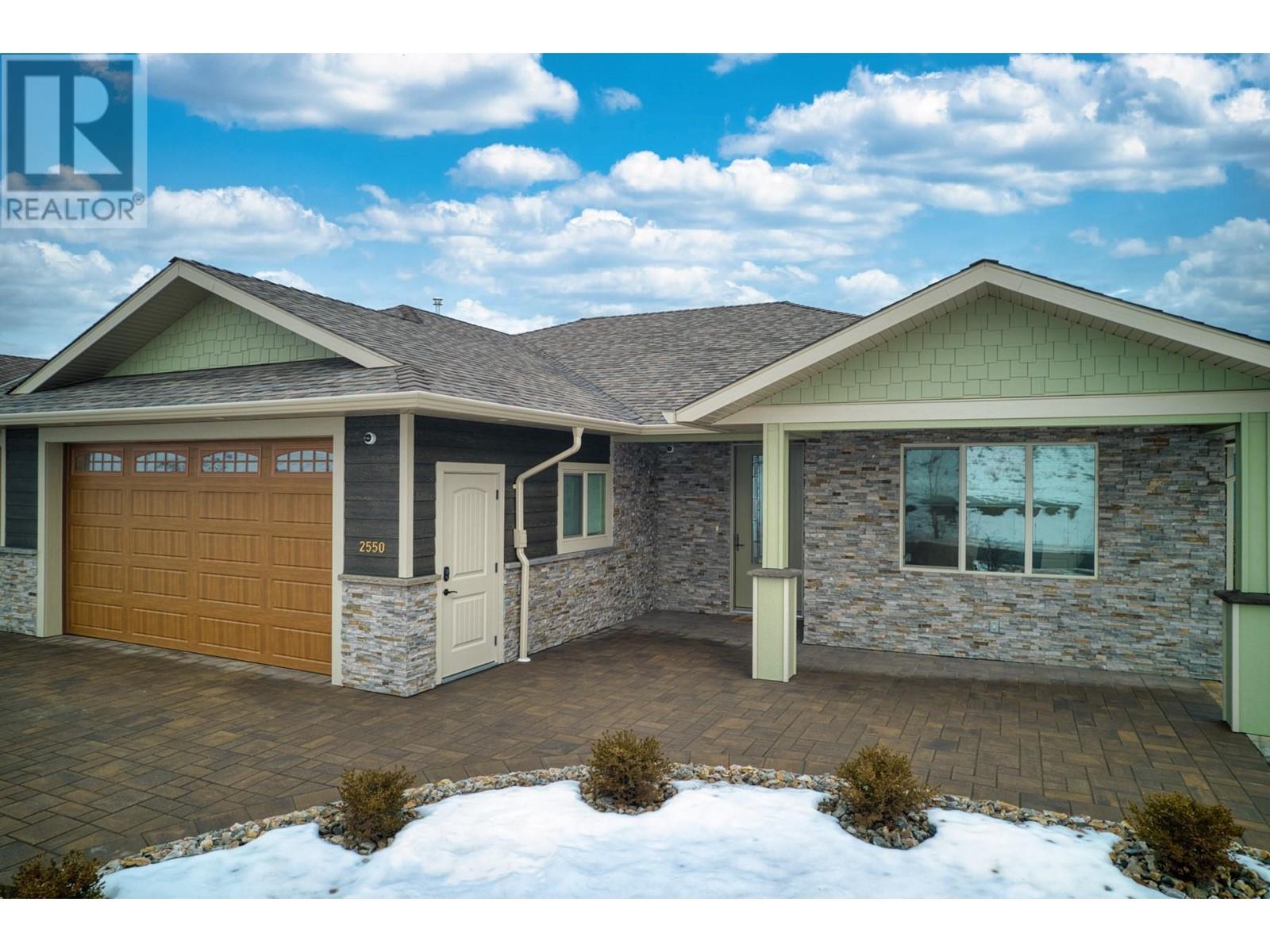  2550 Copperview Drive, Blind Bay