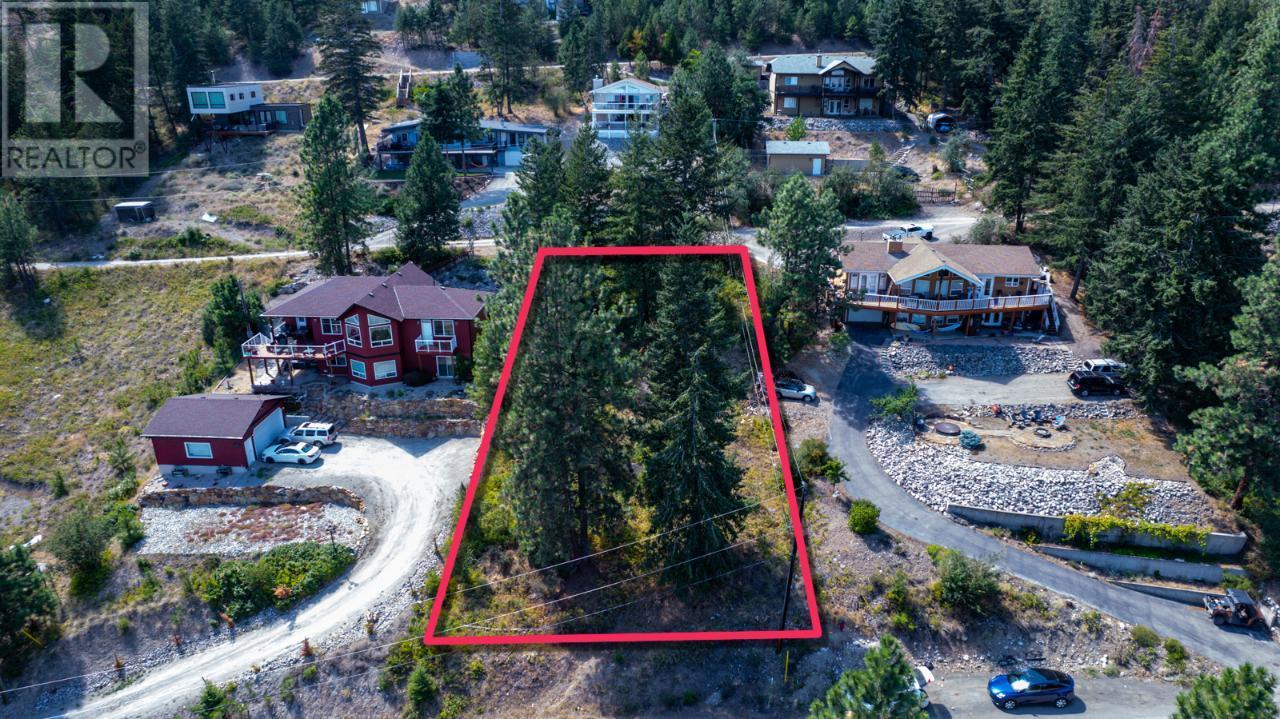  10490 PINECREST Road, Kelowna